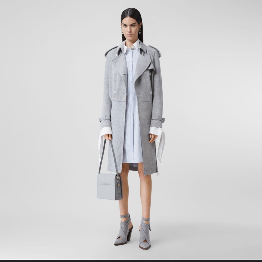 Limited Edition. Original BURBERRY - Jersey Rib Knit Trench Coat - NWT size US 2